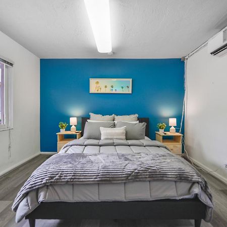 The Mariner Suites #22 - Beachfront Studio Hollywood Exteriör bild
